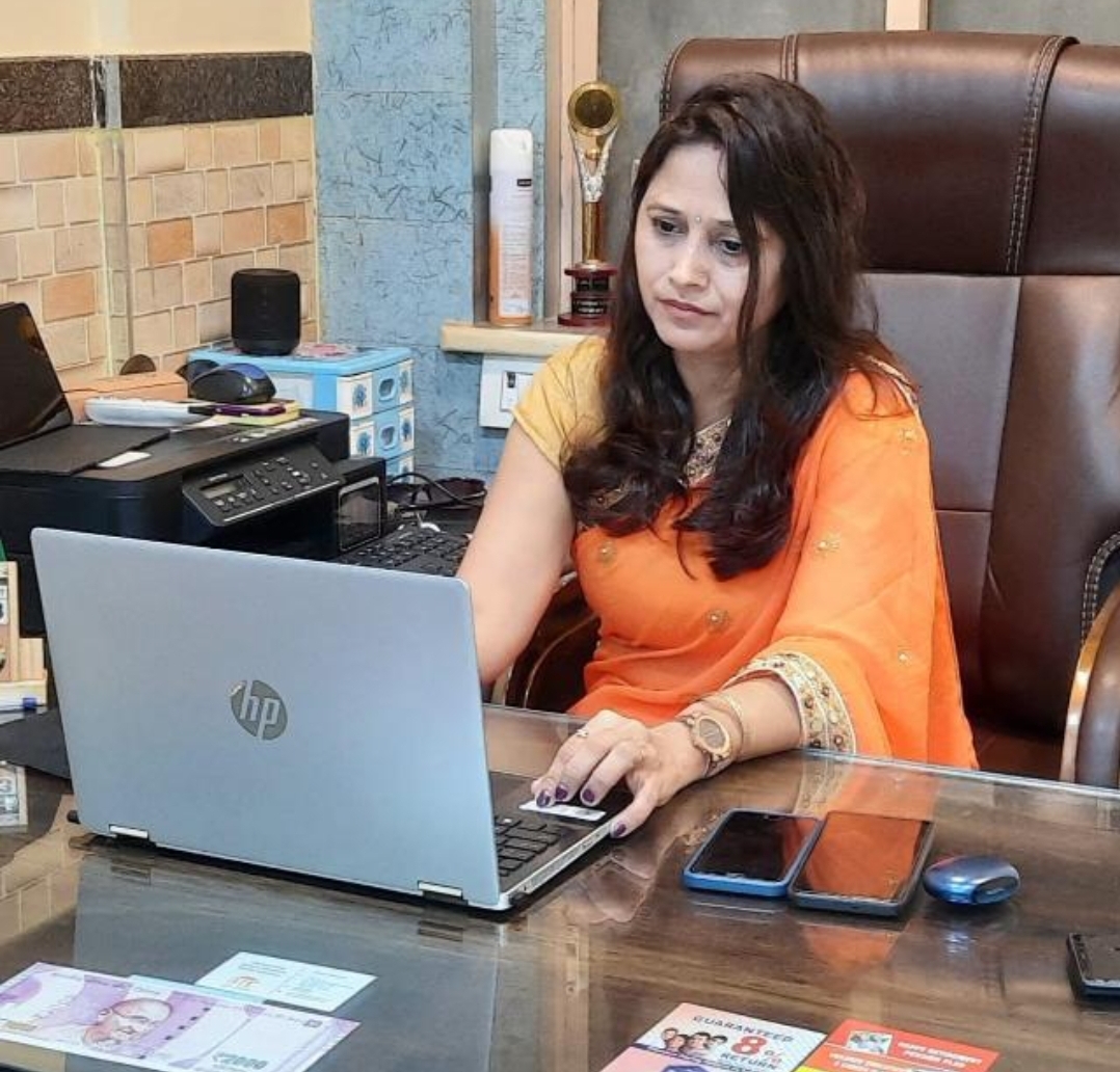 Seema Dey — Founder